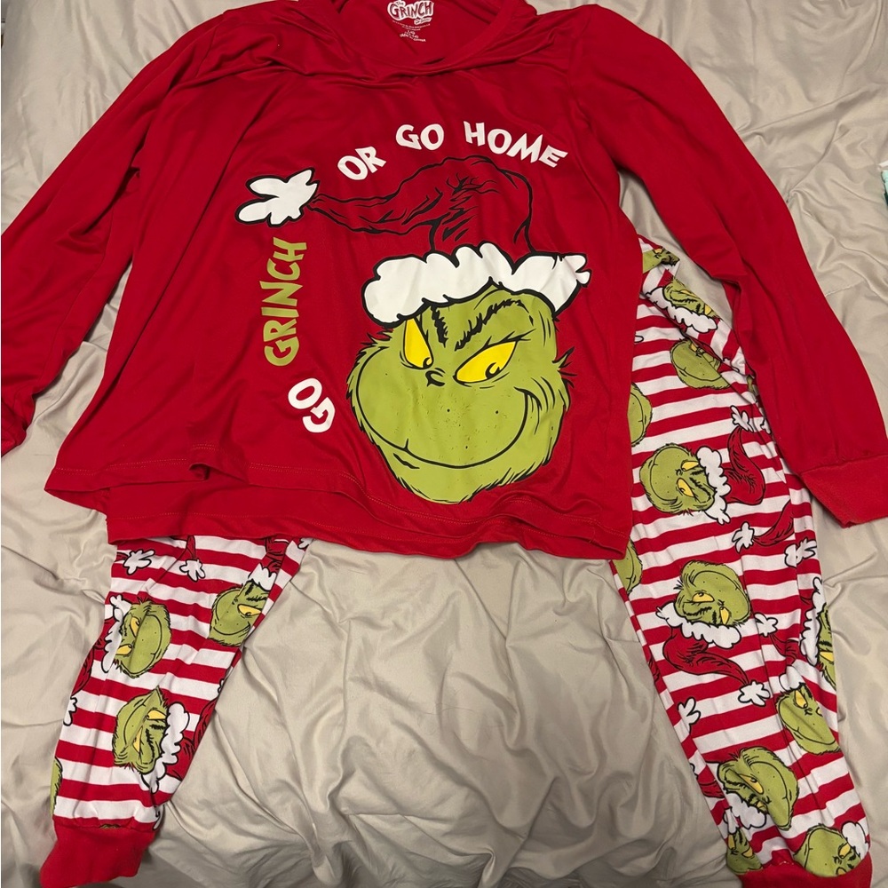 Grinch Red Pajamas Set